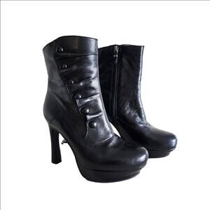 Earthies Ferrara Black Ruffled Leather Platform Heeled Ankle Boots Size 8